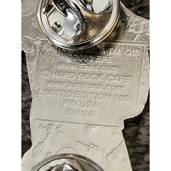 Elvis Presley Hard Rock Pin - Picture 4 of 5